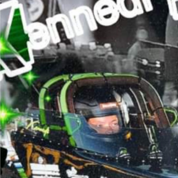 Please take a look at our closet and make an offer! - Picture 7 of 16